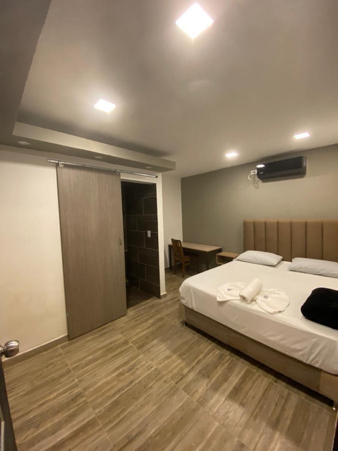מדיין Poblado Living Hotel מראה חיצוני תמונה