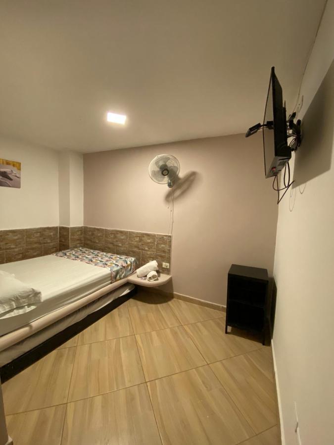 מדיין Poblado Living Hotel מראה חיצוני תמונה