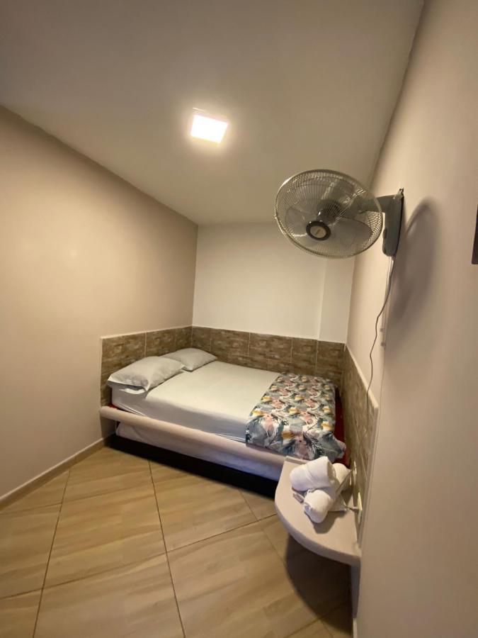 מדיין Poblado Living Hotel מראה חיצוני תמונה