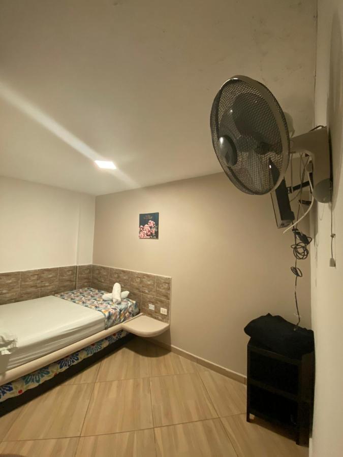 מדיין Poblado Living Hotel מראה חיצוני תמונה