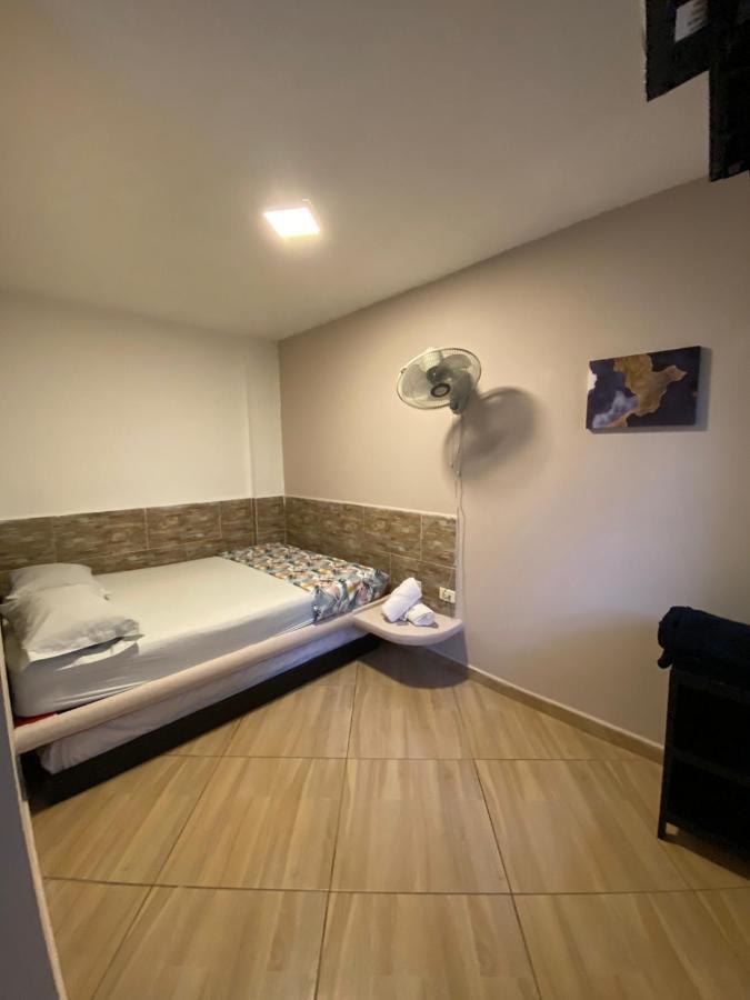 מדיין Poblado Living Hotel מראה חיצוני תמונה