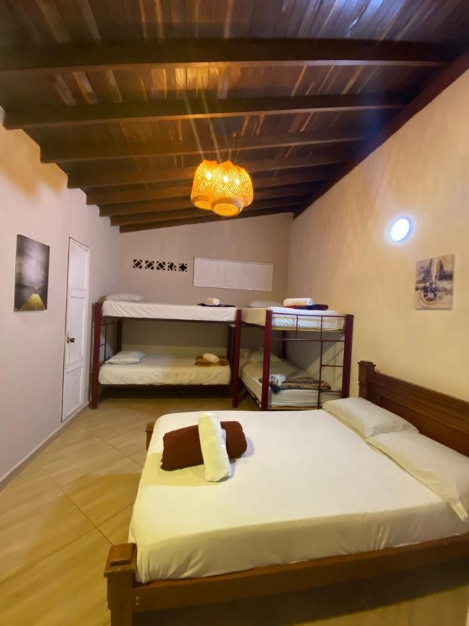 מדיין Poblado Living Hotel מראה חיצוני תמונה